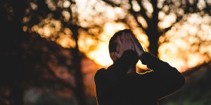 Zakaj morajo tudi nedolžni trpeti?