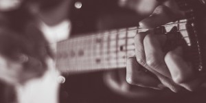 Ko se naveličate Oljske gore, poslušajte še te postne pesmi