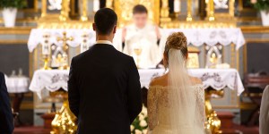 “Poročiti se pomeni z veseljem vstopati v boj brezpogojne ljubezni do drugega”