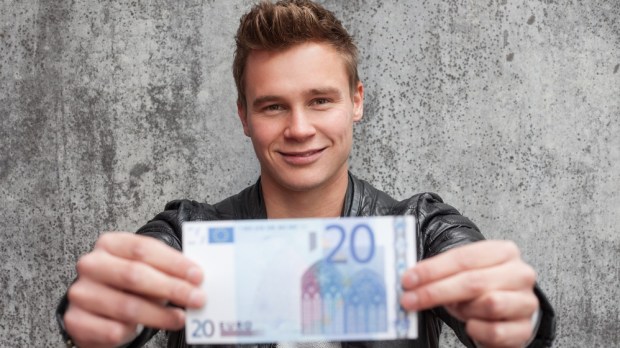MAN HOLDING 20 EUR