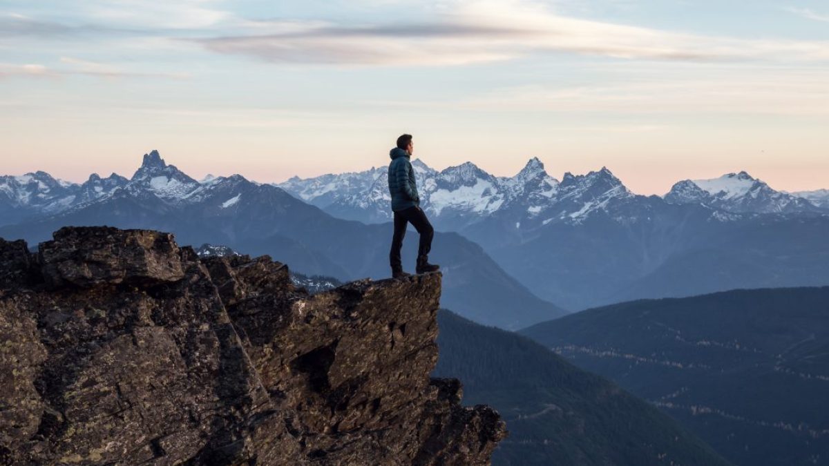MAN MOUNTAINS