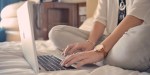 WOMAN,LAPTOP,HOME