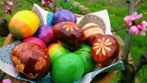 EASTER EGGS