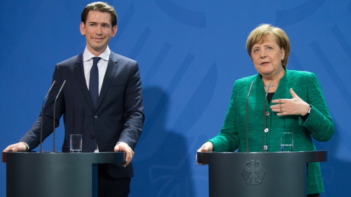 WEB3-SEBASTIAN-KURZ-ANGELA-MERKEL-POLITICS-SHUTTERSTOCK