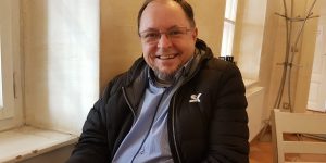 Kaj se zgodi, ko moškega v glavo zadene lastna norost?