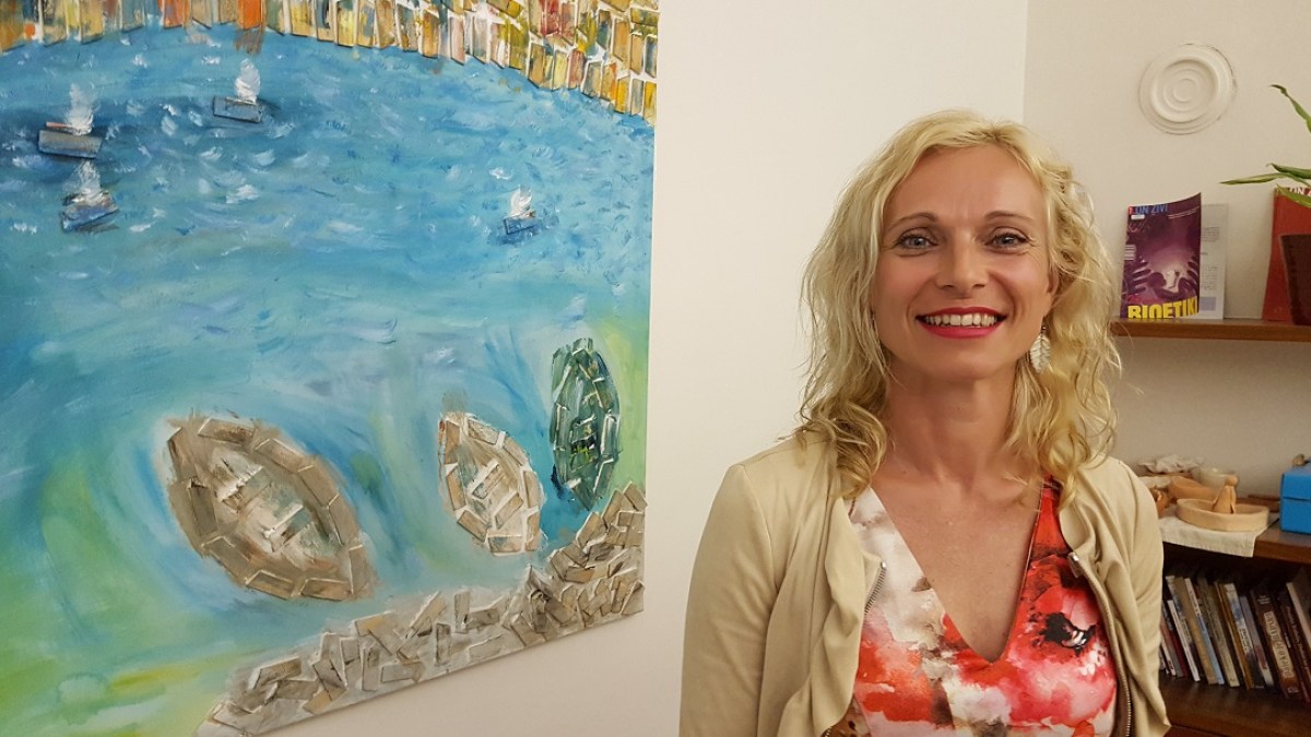 MOJCA GIACOMELLI