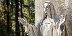 Dvanajst neverjetnih dejstev o Katarini Sienski