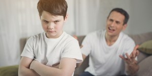 “Imava otroka z Aspergerjevim sindromom, stari starši pa naju krivijo za njegove izpade”