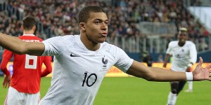 Kylian Mbappe, nogometaš, ki šokira tudi zunaj igrišča