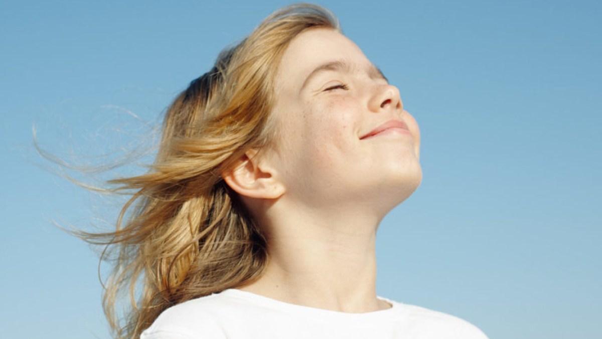 LITTLE,GIRL,CONTENTMENT