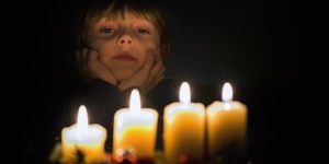 Advent je prebujanje iz spanja. Advent je budnost, pozornost, čuječnost. Občutljivost.