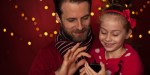 FATHER,DAUGHTER,CELL PHONE