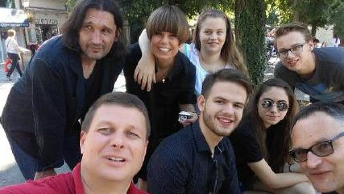 FILM RADOST LJUBEZNI
