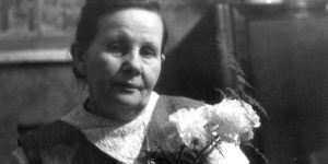 Babica, ki je v Auschwitzu na svet pomagala več kot 3.000 otrokom