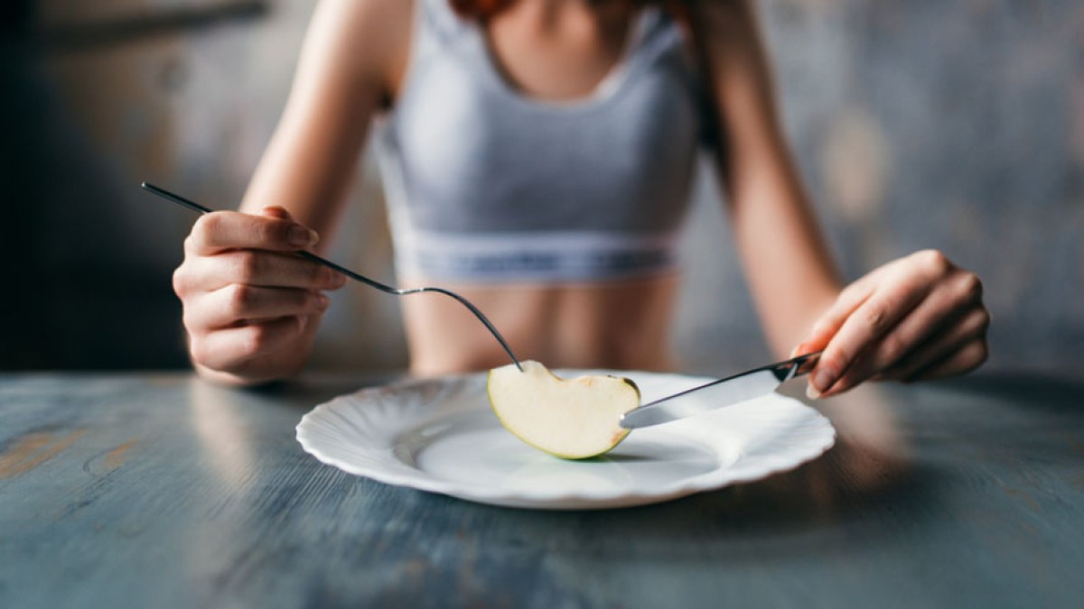web3-anorexy-depression-disorders-eating-shutterstock_1059034991-nomad_soul
