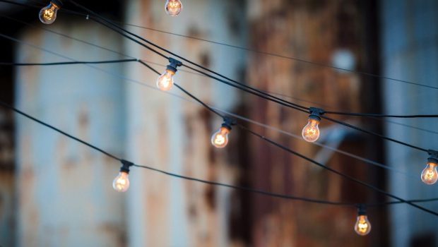 LIGHT BULB