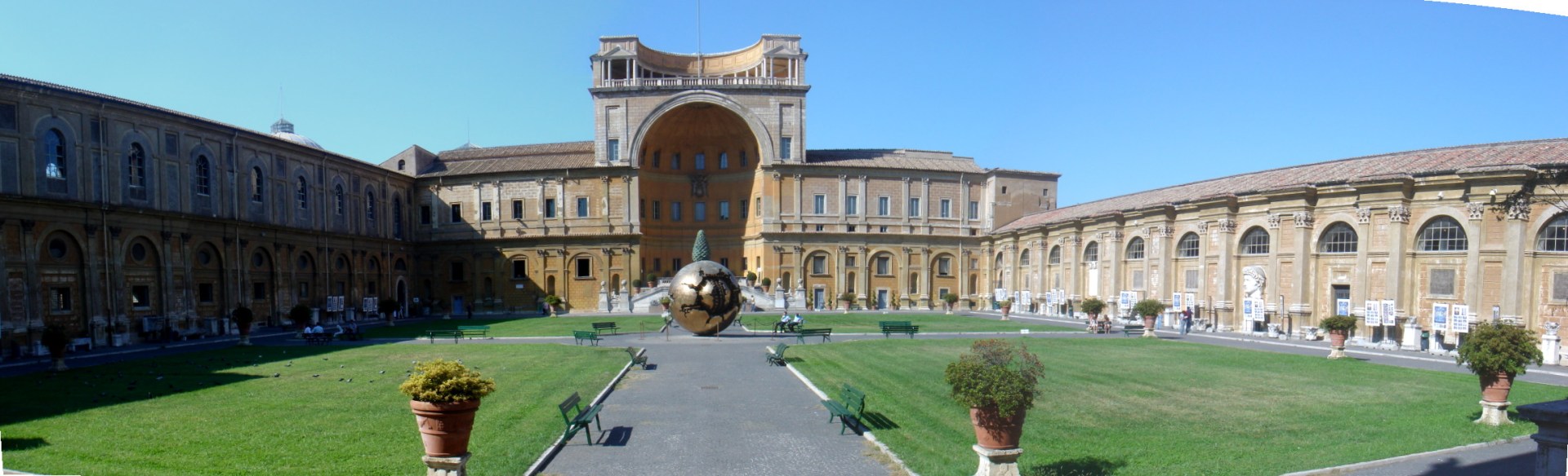 VATICAN GARDENS