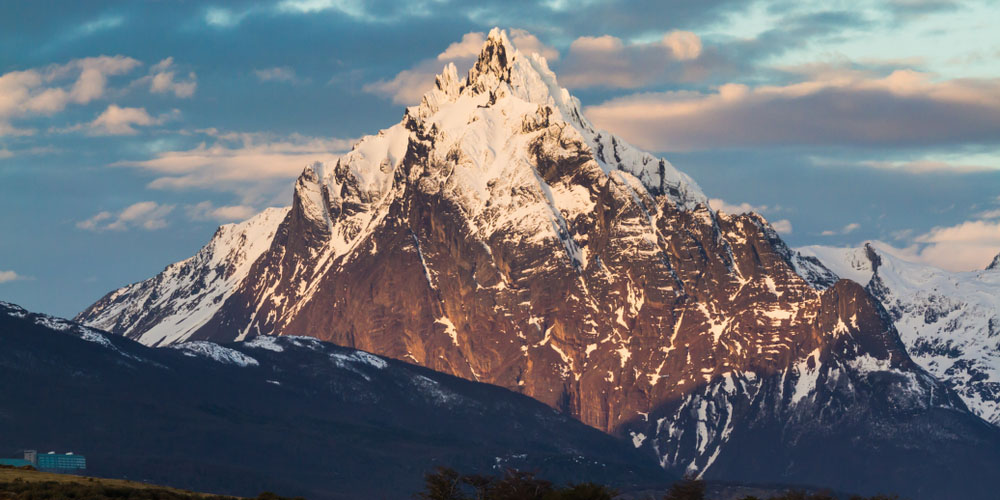 web3-monte-olivia-patagonia-mountain-ushuaia-argentina-shutterstock_1028745937-alexcorv.jpg