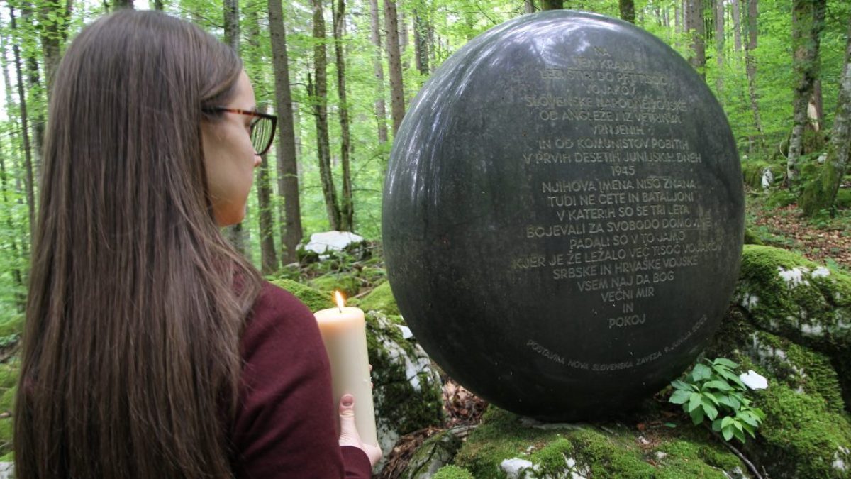 WEB3 KOCEVSKI ROG PRAYER WOODS FOREST