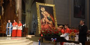 Poglejte, kako so Marijo počastili Slovenci v Argentini