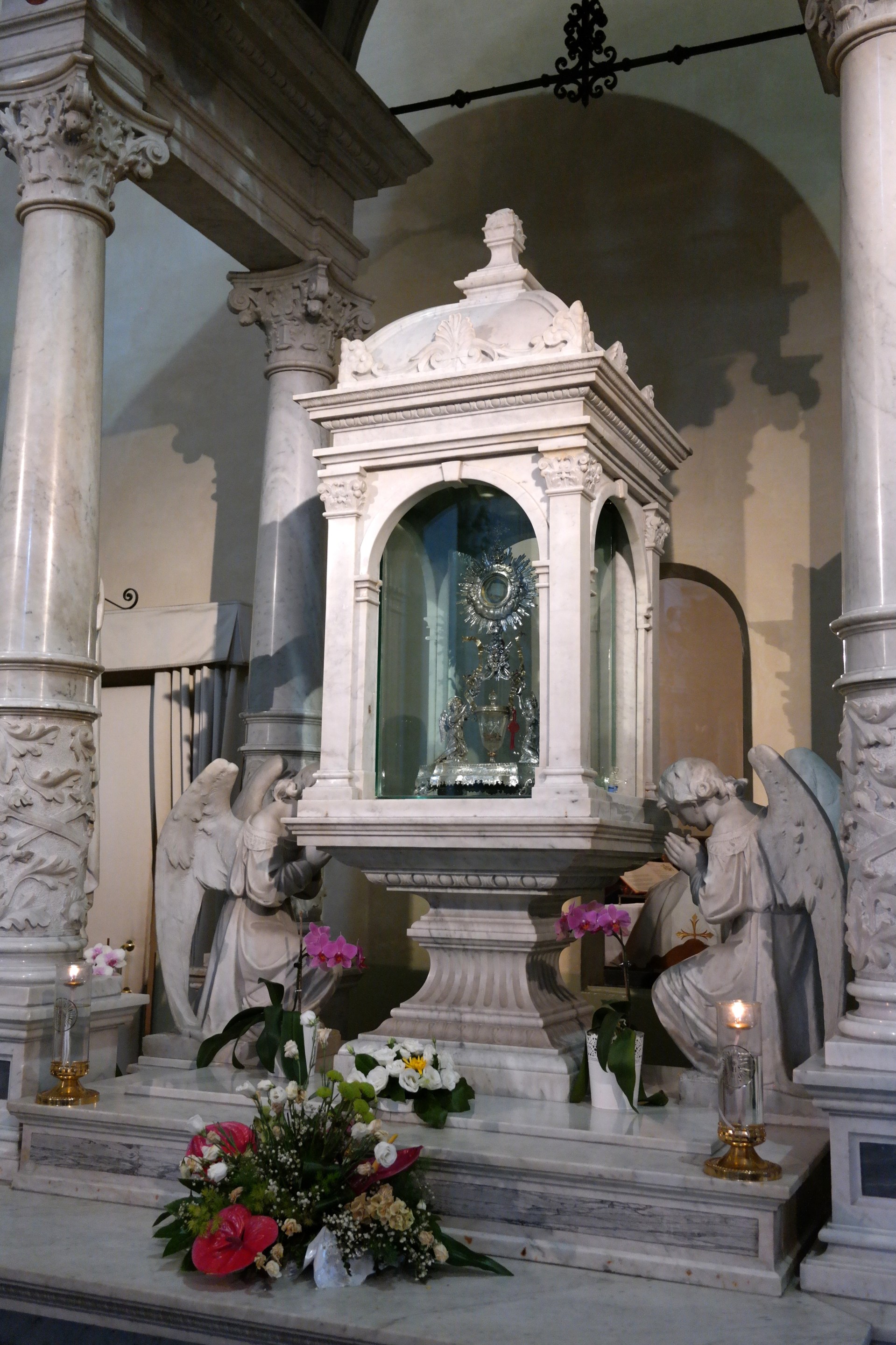 EUCHARISTIC MIRACLE OF LANCIANO