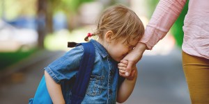 Prvič v šolo. Kako otroku pomagati pri tem pomembnem koraku