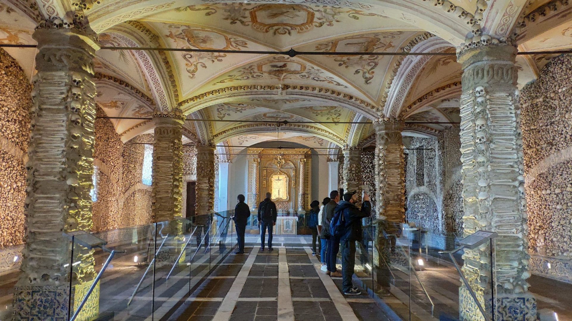 2_capilla_de_los_huesos_ecc81vora-1-scaled-2560.jpg