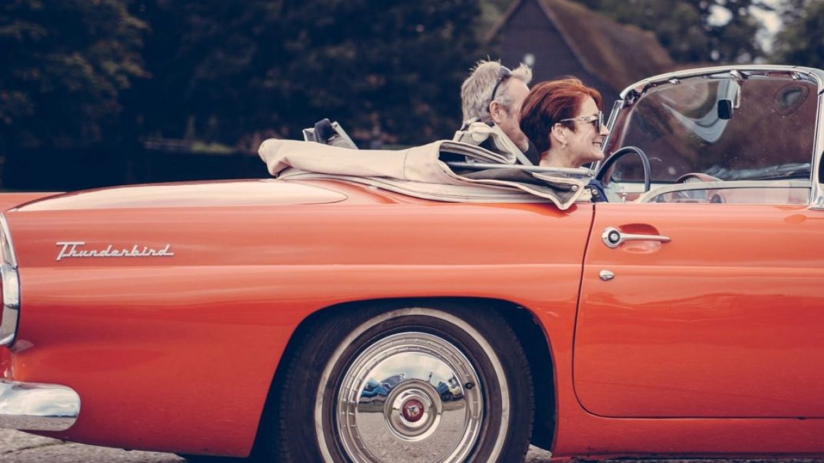 CAR CABRIOLET