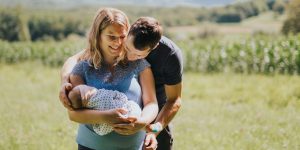 &#8220;Najina poročna fotografija na ogledalu me opomni, da dan začnem s hvaležnostjo&#8221;