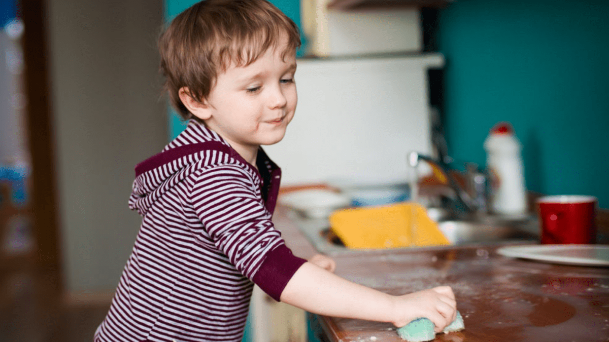 web3-boy-kitchen-house-help-clean-cleaning-shutterstock_134282273-by-daniel-jedzura-ai.png