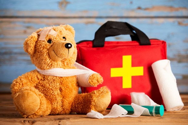 FIRST AID KIT