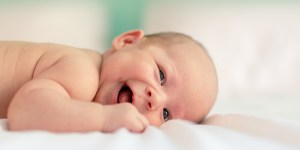 Znanstvena raziskava razkrila, da so otroci že pri 5 mesecih sposobni empatije