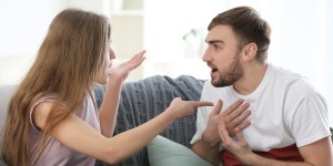 Osnovno pravilo, ki bo poživilo vajino komunikacijo
