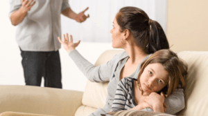 Kako obvladujete jezo med prepirom (in po njem) s partnerjem?