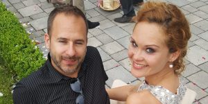 Erikova domislica, ki je olajšala Simonino travmo ob izgubi las