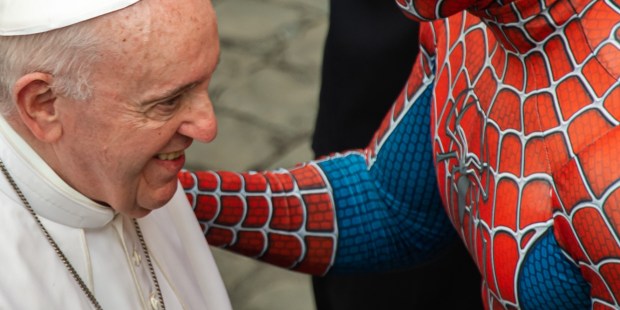Papež Frančišek in Spiderman