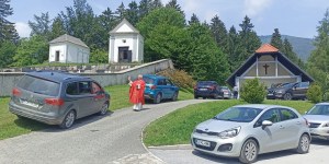 Blagoslov avtomobilov in voznikov pri Mariji Zvezdi