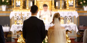 Kako sodelovati na cerkveni poroki, če ne hodite k maši