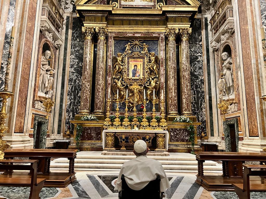 Pope-Francis-at-the-Basilica-of-Santa-Maria-Maggiore-Vatican-Media