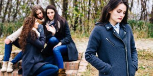 Odličen nauk iz stare Grčije, ki lahko pomaga odvrniti od obrekovanja otroke in odrasle