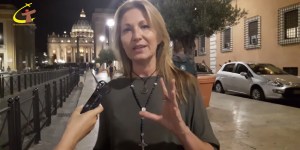 Italijanska novinarka: “Nikoli si ne snamem rožnega venca, saj pripoveduje o moji ljubezni do Marije”