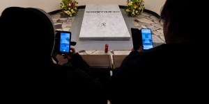 Kje si lahko ogledamo grob Benedikta XVI. in Janeza Pavla II.?