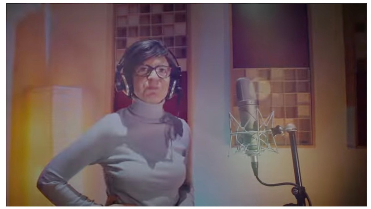 LEA MINNINO-ESISTO-YOUTUBE