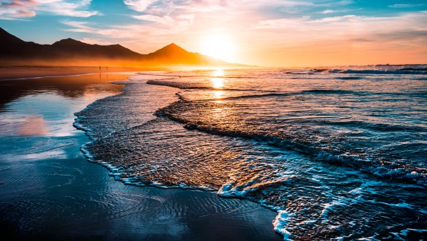 Atardecer en el mar