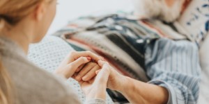 Se soočate z rakom? Priporočite se tem svetnikom