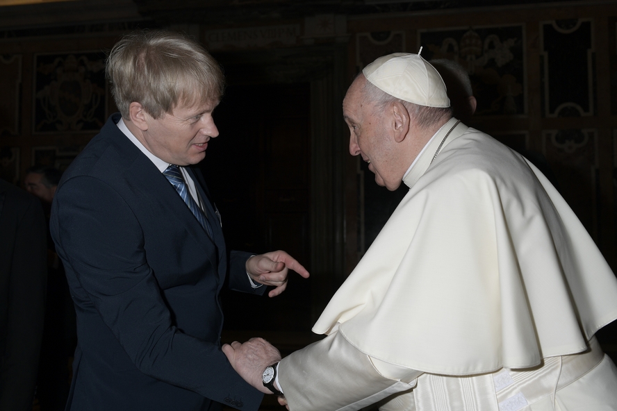 Boštjan Debevec v različnih vlogah