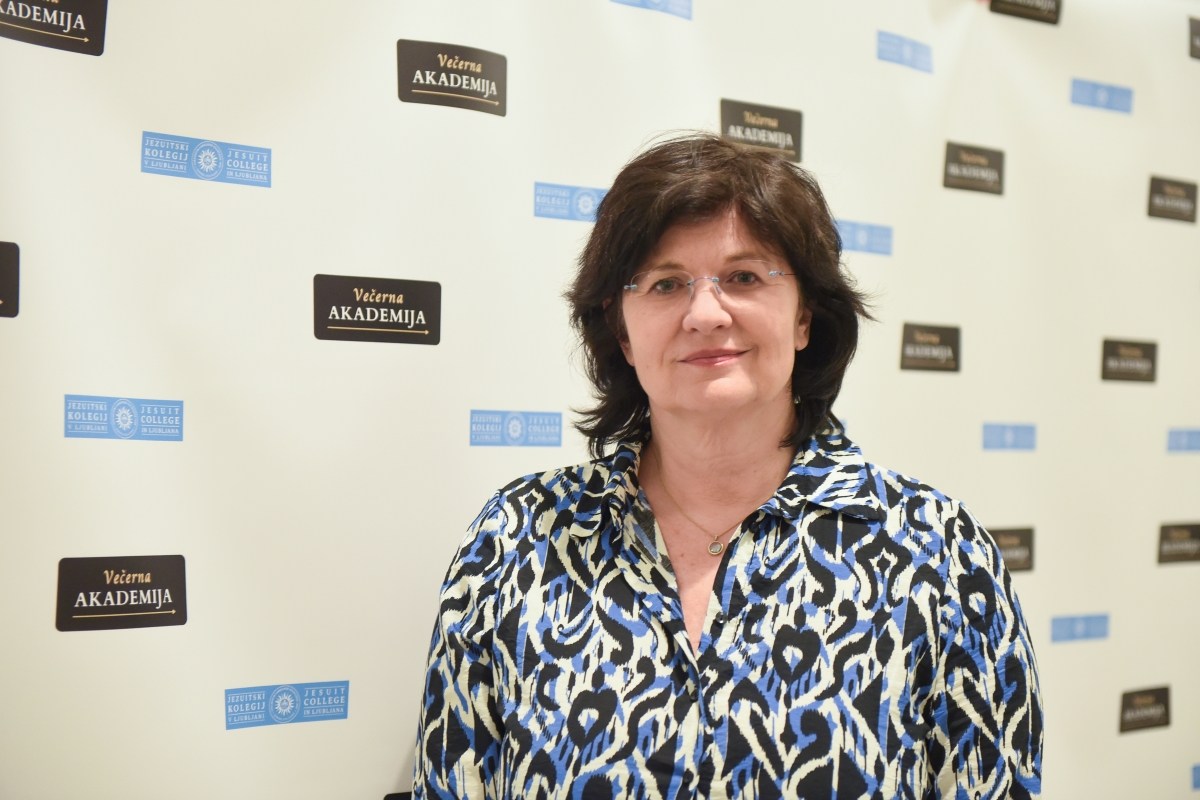 Leja Dolenc Groselj