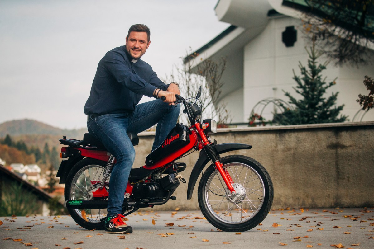 {"rendered":"Martin Golob in njegovo birmansko darilo"}