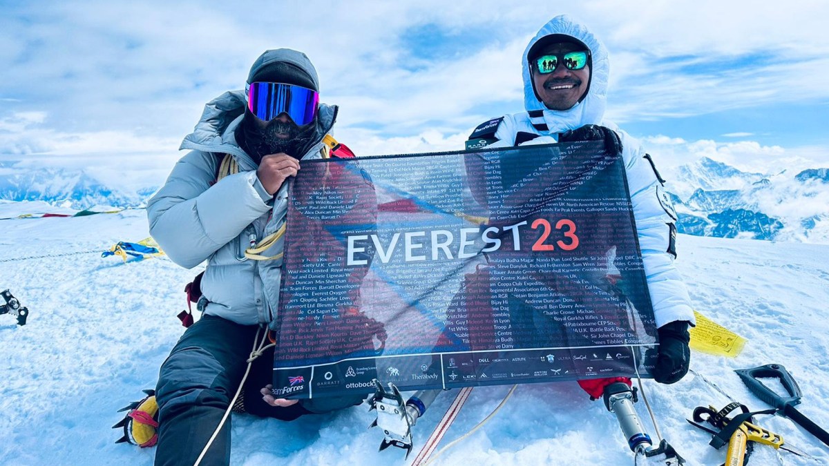 Hari Budha Magar na szczycie Mount Everest 19 maja 2023 roku