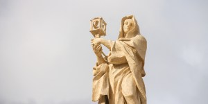 Čutna molitev sv. Klare, da bi vas Jezus objel s svojo ljubeznijo